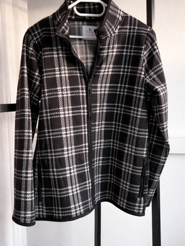 TU ruuduline fliisjakk – must/valge – EU 40 (L)