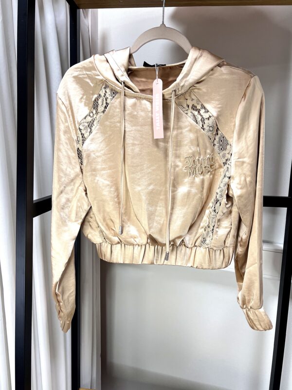 Tally Weijl satiinläikega kapuutsiga pluus pitsdetailidega – suurus S